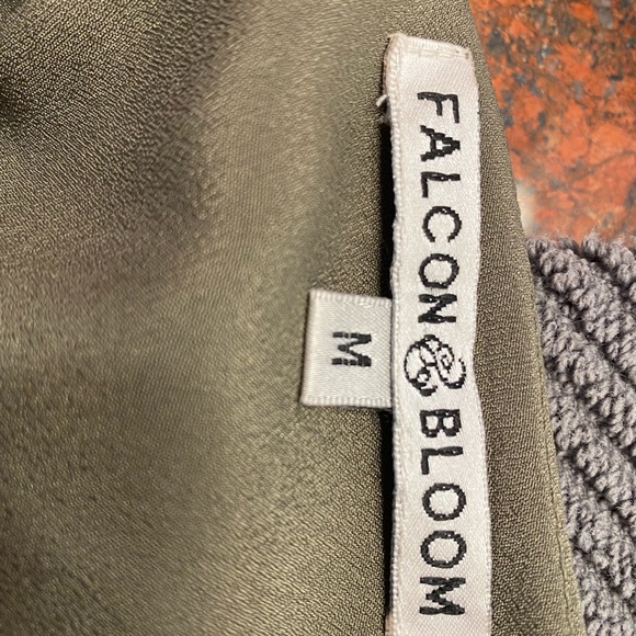 Crepe de chine tunic with lace insets - Picture 4 of 4